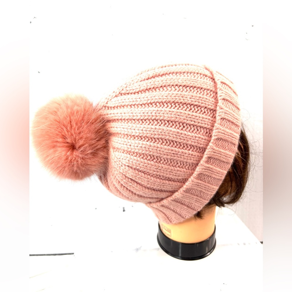 J. Crew Woman’s Ribbed Knit Pom-Pom Ski Hat in Peach - Picture 4 of 9